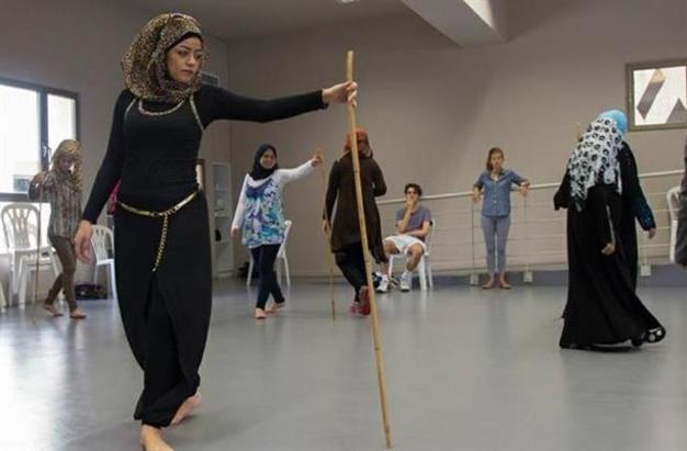 Syria refugee women tell their story through Antigone