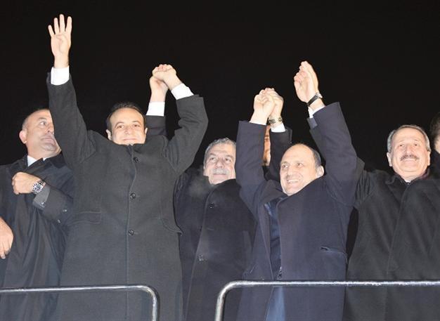 Panel delays key vote into graft claims related to former ministers