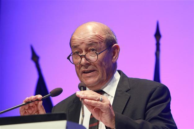France begins spy flights to back US Iraq air campaign