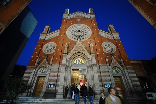 The Church from Byzantium to the Ottomans