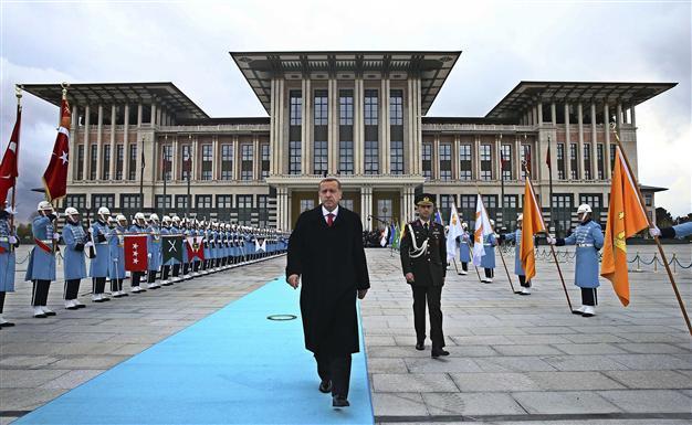 Erdoğan proves to be a ‘sweating president’ in first 100 days in office