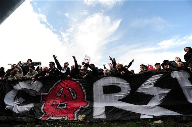 Çarşı coup case delayed, fans free to go to Liverpool away
