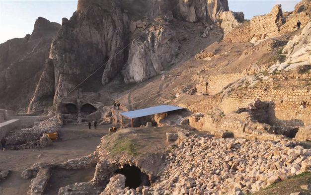 A summary of archaeological finds, artistic achievements and tragic losses in 2014