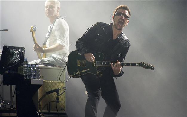 Bono may never play guitar after accident