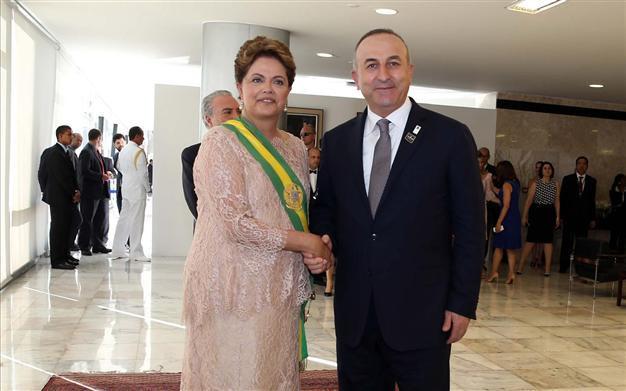 Turkish FM Çavuşoğlu meets with 17 foreign officials during Brazilian presidents inauguration