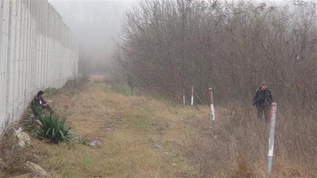 Bulgaria to extend border fence against migrant influx