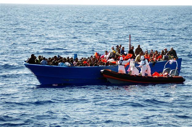 Record 3,072 migrants killed crossing Mediterranean in 2014: IOM