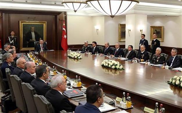 President Erdoğan chairs last MGK meeting of 2014 at new presidential palace