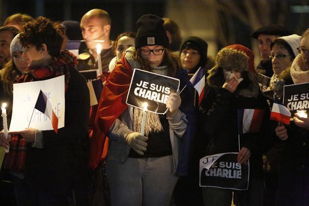 Global condemnation, solidarity after barbaric Paris attack