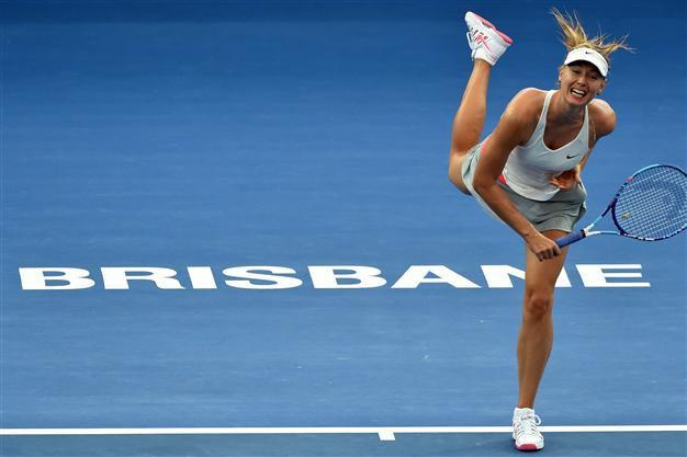 Sharapova cruises, Ivanovic struggles in Brisbane