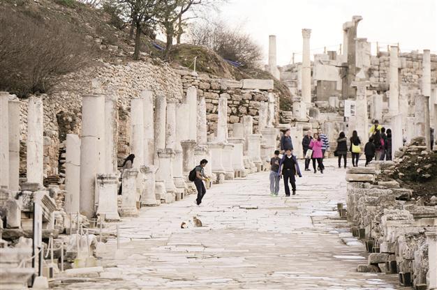 Ephesus’ dream of entering UNESCO World Heritage List to come true this year