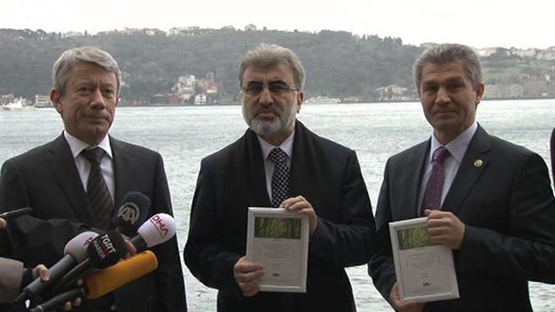 Turkish energy minister hopeful from Shell, TPAO drilling in Black Sea
