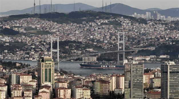 $20 bln sent to Istanbul and Dubai to control exchange rate: Iranian vice president