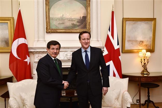 No pressure exerted on lawmakers over corruption vote: Turkish PM Davutoğlu