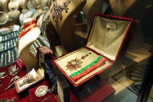 Ottoman medal for compassionate British lady to go under the hammer