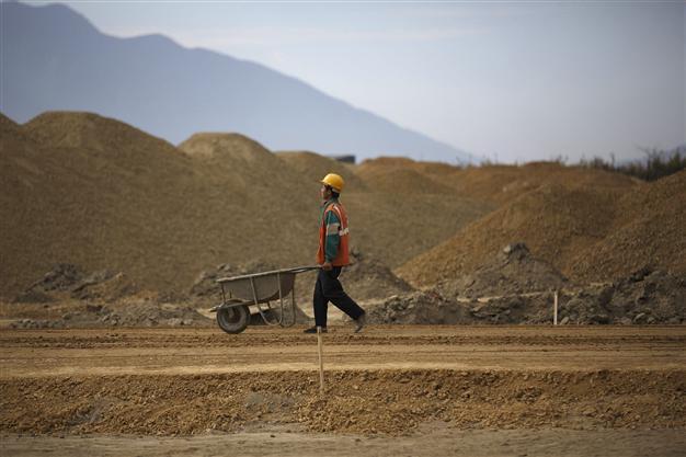 Turkish construction materials sector expects slowing down in business in next three months