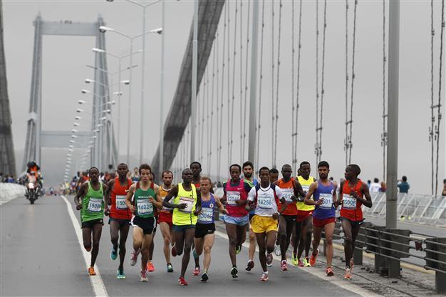 Moroccan, Ethiopian athletes win Istanbul marathon