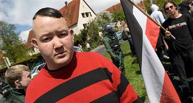 German neo-Nazis cancel rally after boarding wrong train