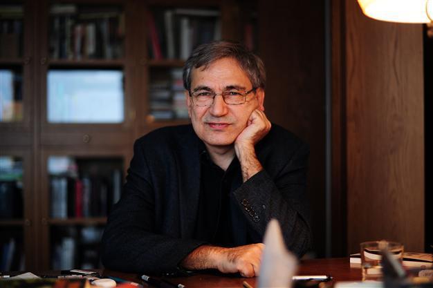 Pamuk: Authoritarian and Islamist government replaced soldiers in Turkey