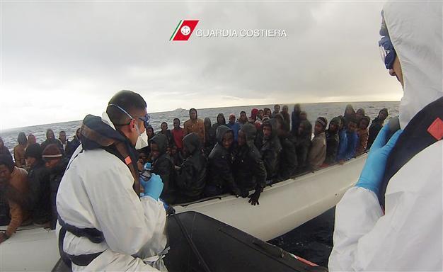 Italy rescues more than 2,000 migrants off Libyan coast
