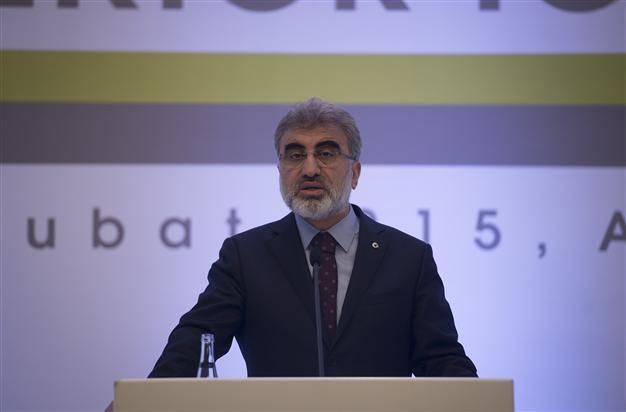 Turkey secures 10.25 discount on Russian gas, says energy minister