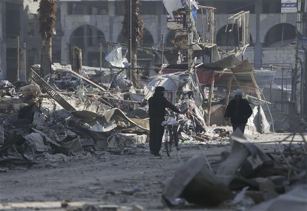 Syria strikes kill 45 after rebel fire on Damascus: monitor