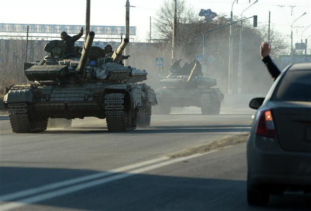 Pro-Russian rebels say agree to withdraw weapons in east Ukraine
