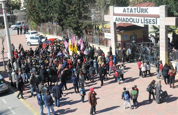 Turkish teacher calling for anti-skirt ‘harassment teams’ removed from duty