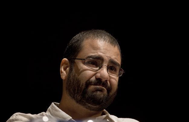 Egypt court jails dissident Alaa Abdel Fattah for 5 years