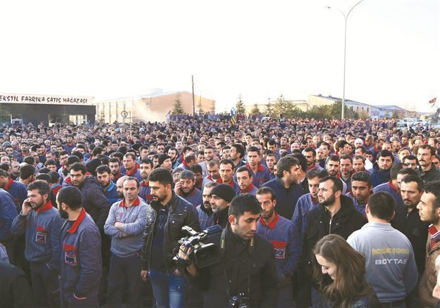 Too many payroll workers, too few trade unions in Turkey