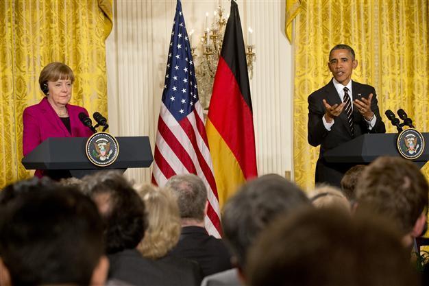 Obama delays Ukraine arms decision amid diplomatic whirlwind