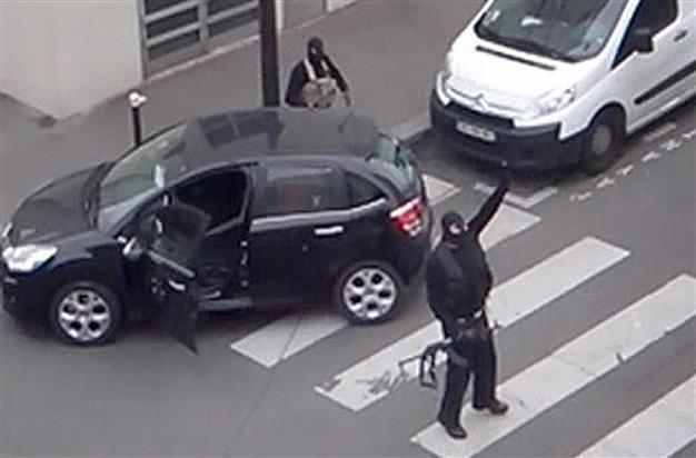 Paris jihadists believed to have met night before attacks