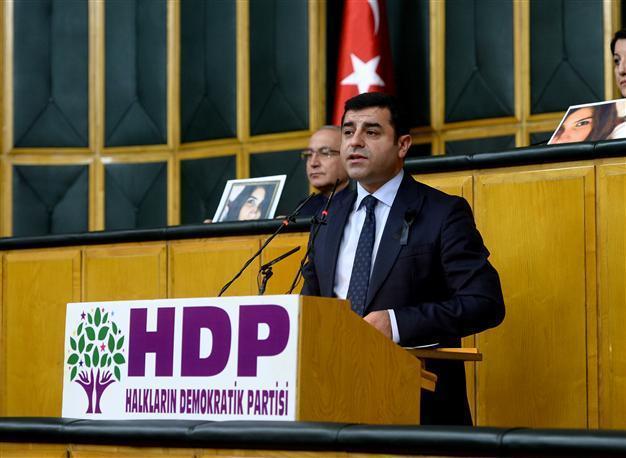 Opposition leaders lend support to chamber of doctors