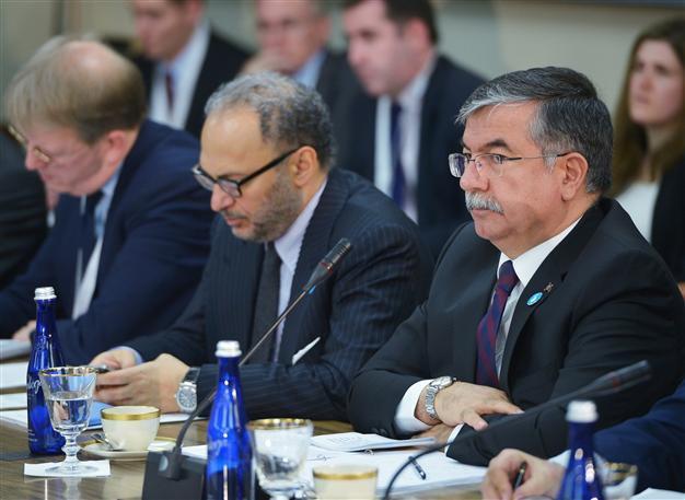 Turkey to go ahead with non-NATO-integrated missile defense