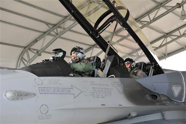 Turkish Air Force commander in fly-past near Aegean islands