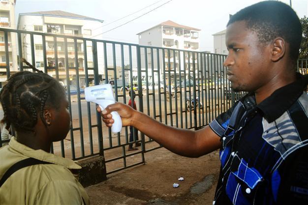 Ebola vaccine tests to begin in Guinea on March 7: WHO