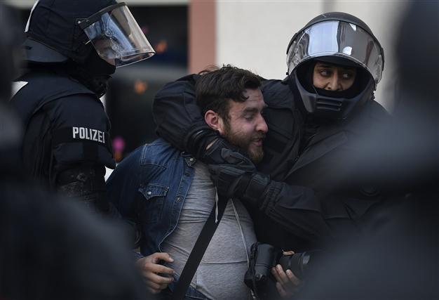 Protesters, police clash near new European bank HQ in Frankfurt