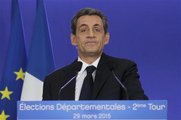 French right deals major blow to ruling Socialists in local elections