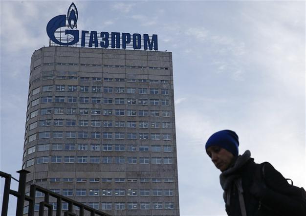 Gazprom signals fall in gas prices