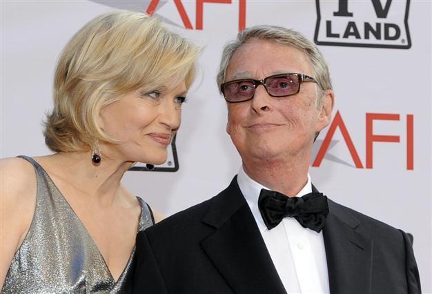 Oscar-winning director Mike Nichols dies aged 83: US media