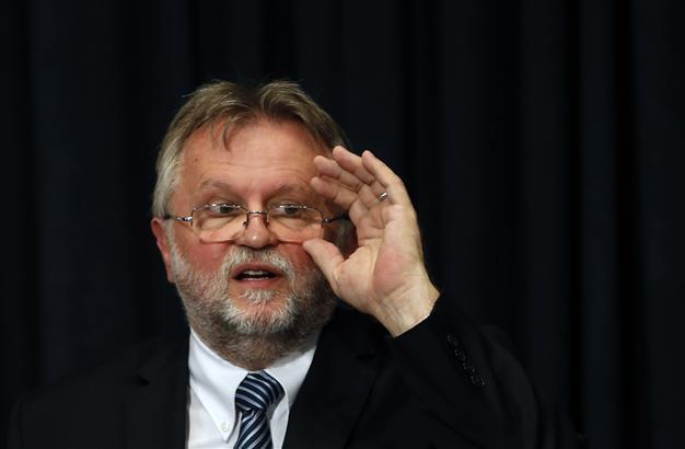 IMF says approves 1-bn-euro stand-by loan for Serbia