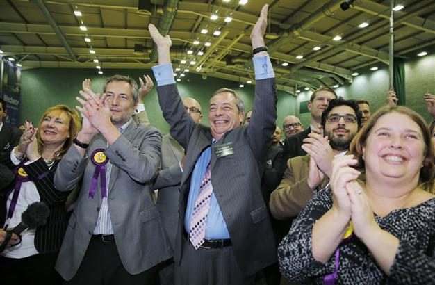 Britains anti-EU party take second seat in blow for Cameron
