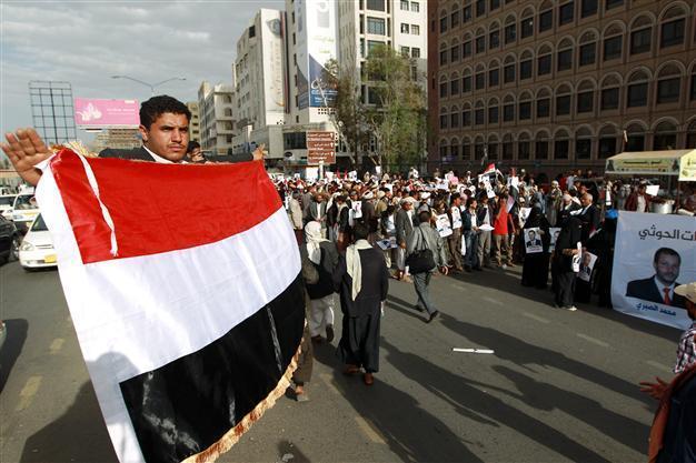 Gulf states say Yemen crisis talks open to Huthis