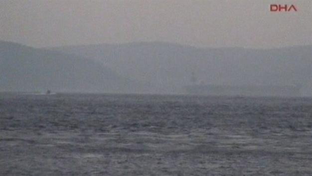 Turkish Coast Guard fires on rogue ship, captures hundreds of migrants