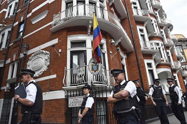 Sweden offers to question Assange in London over rape allegations