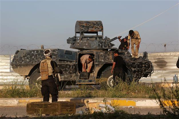 Iraqi forces poised for final Tikrit assault