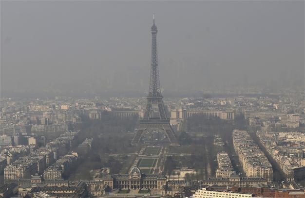 Earth Hour lights-out seeks to illuminate climate plight