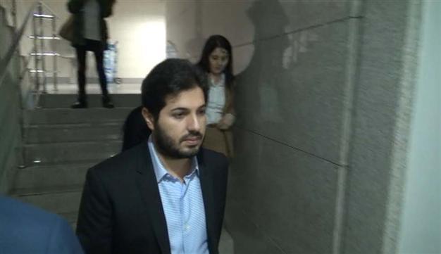 Graft probe evidence is handwritten note signed by Reza Zarrab
