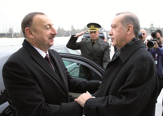 Ankara, Baku to show off strong bilateral ties with grand gestures in 2015