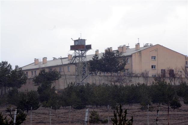 Number of inmates exceeds prison capacity in Turkey, report shows